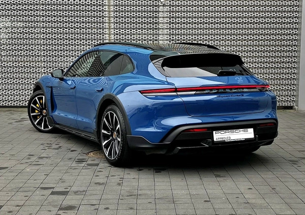 Porsche Taycan cena 799000 przebieg: 9999, rok produkcji 2023 z Lipno małe 781